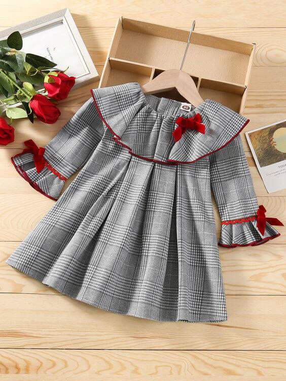رنگ لباس بچه گانه 1402 و ست کردن با رنگ خاکستری.